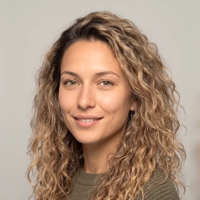 Viktória Kim — AI-generovaná tvár shop-nabytok.sk